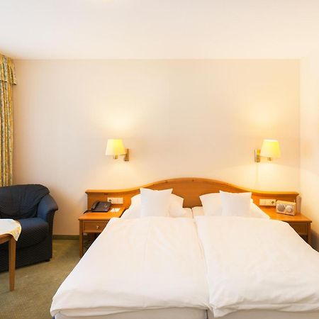 Landgasthof Hotel Hirsch Loßburg Esterno foto