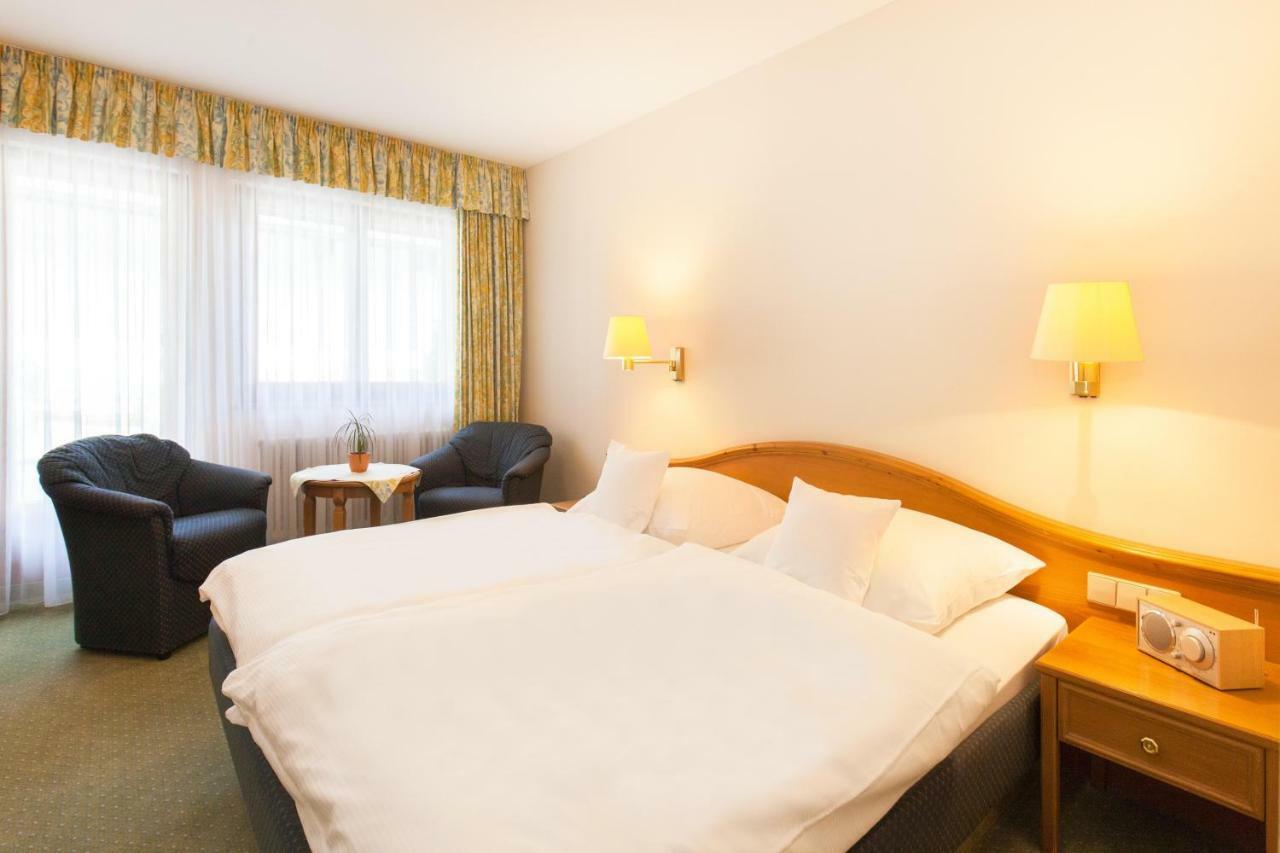 Landgasthof Hotel Hirsch Loßburg Esterno foto