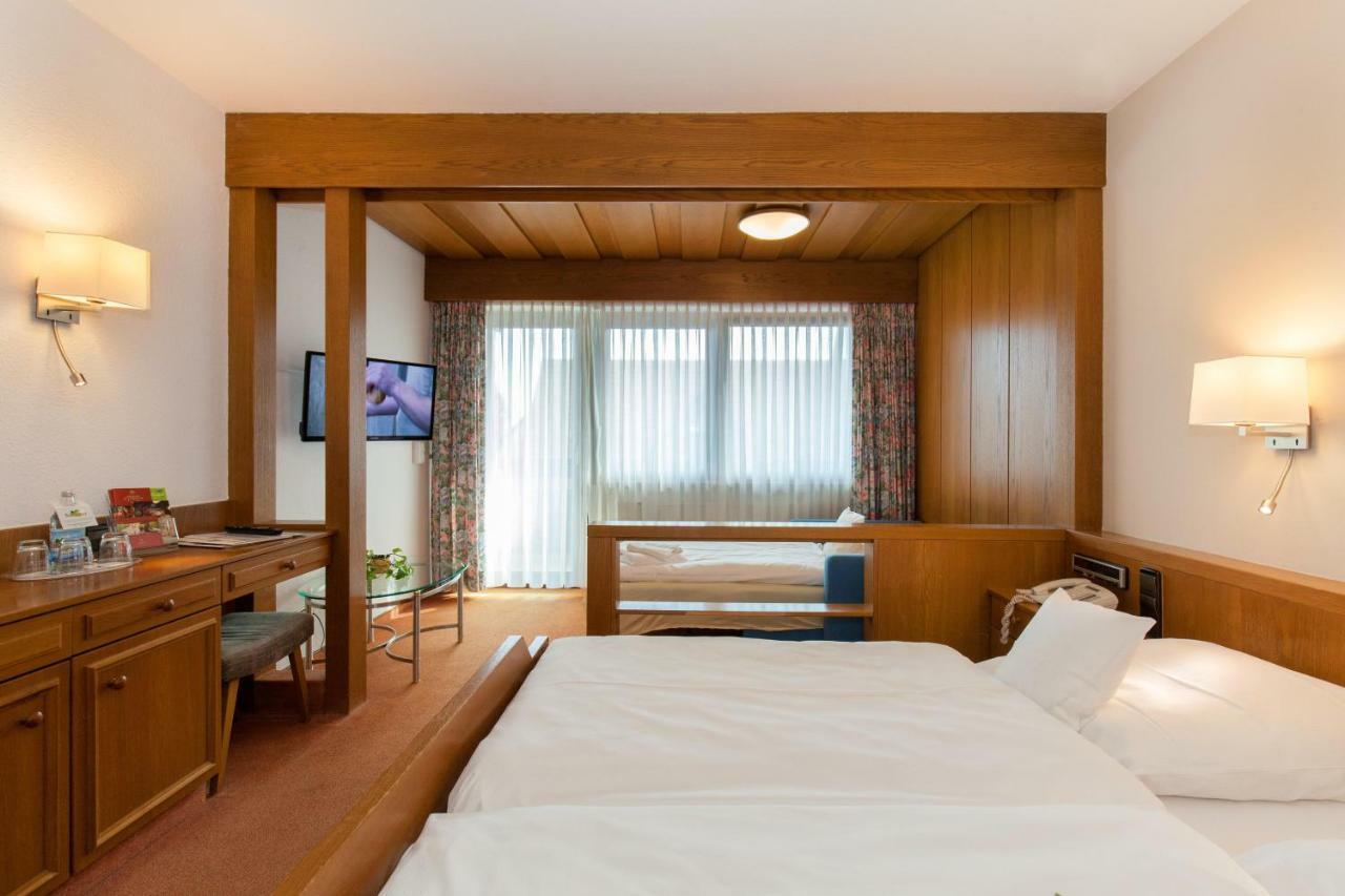 Landgasthof Hotel Hirsch Loßburg Esterno foto